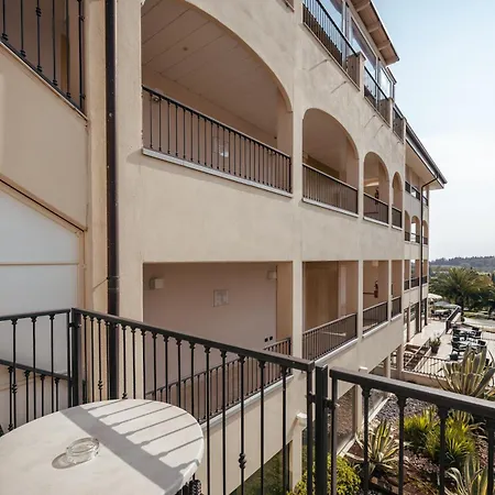 Villa Luisa Resort & Luxury Apartments-2
